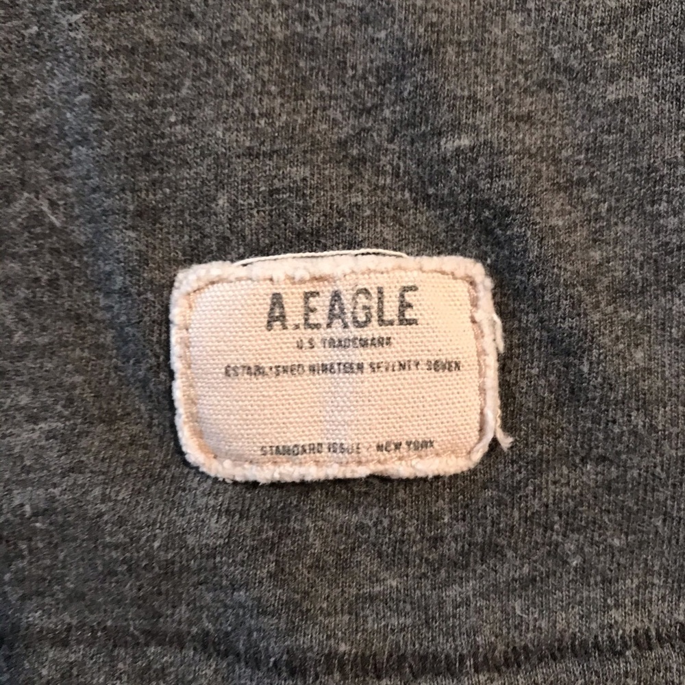American Eagle Outfitters Shirt - Picture 3 of 5